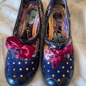 Irregular Choice 42/11 (Also fit 10)**RARE**